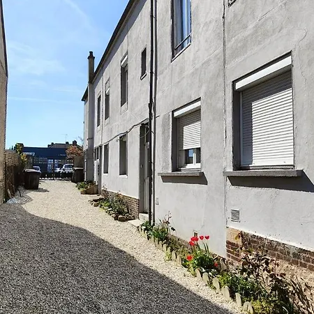 Les Du Pont - Lit Double - Wifi - Inclus - 3 *